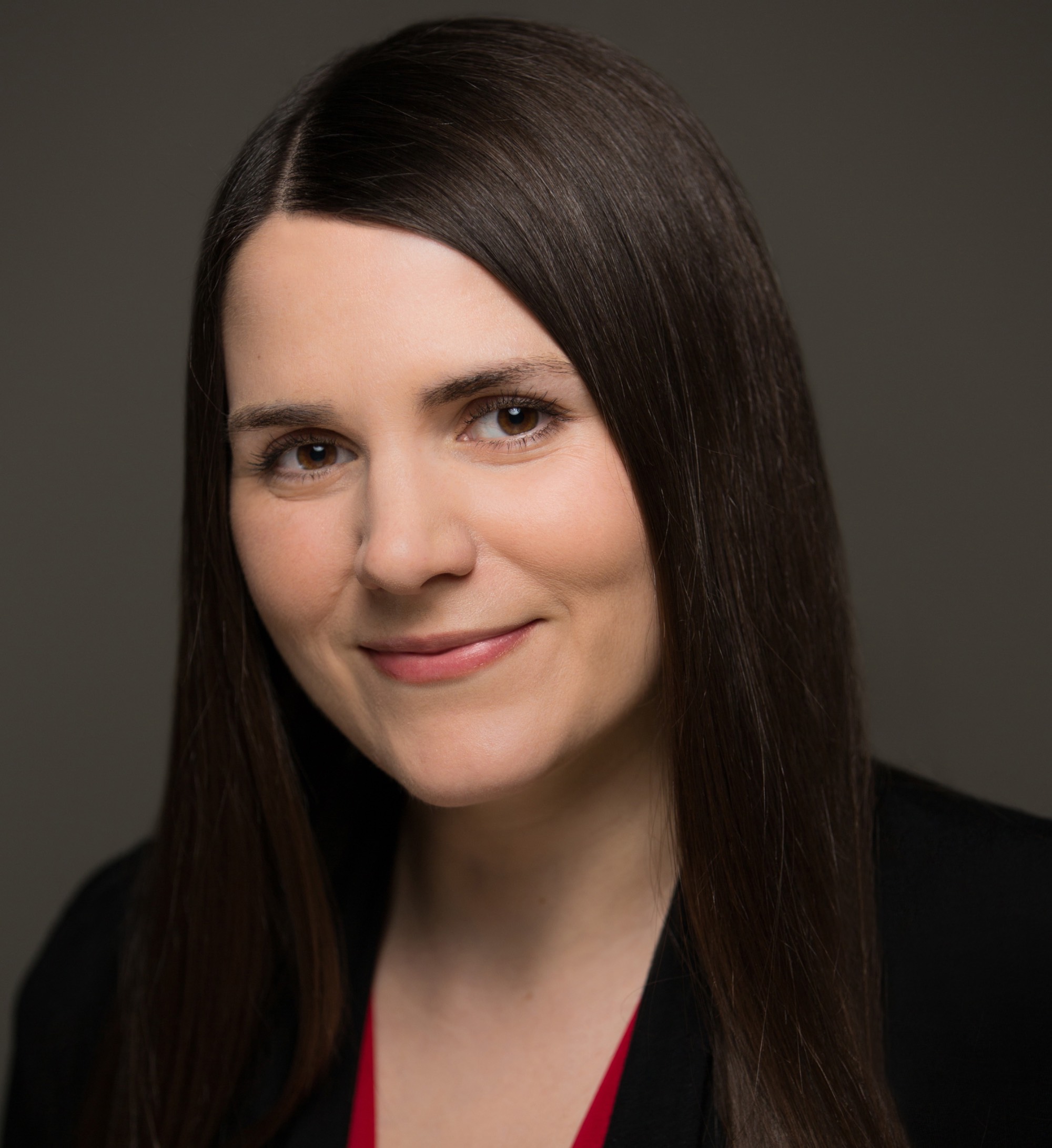 portrait of Amanda Pitts